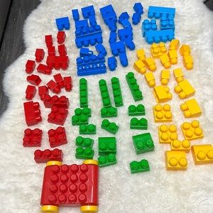 Mega Blocks (87 Pieces)